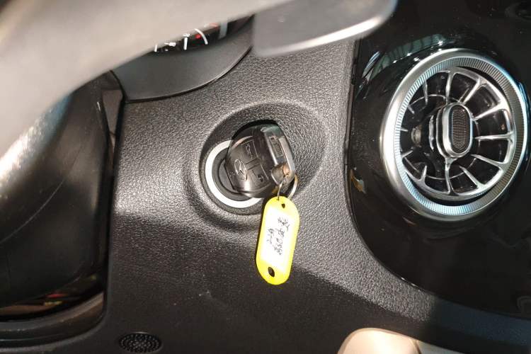 Used Mercedes-Benz Vito 2021 2.0T Elite Version 7 Seats
