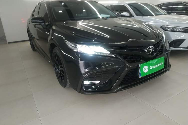 Used Toyota Camry 2023 2.5S Knight Edition
