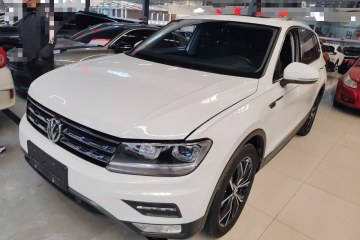 Used Volkswagen Tiguan L 2020 330TSI Automatic Two-Wheel Drive Smart Luxury Edition China VI Standard