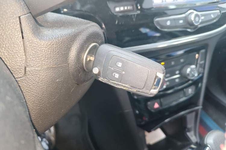 Used Buick Encore 2018 18T Automatic Two-Wheel Drive Urban Leading Model
