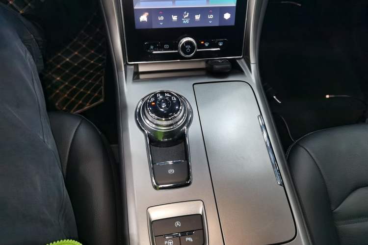 Used Ford Mondeo 2020 EcoBoost 200 Luxury Model
