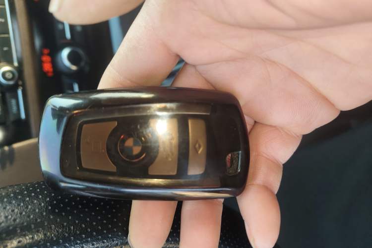 Used BMW 5 Series 2014 525Li Luxury Design Package
