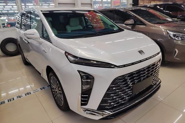 Used Buick GL8 New Energy 2024 Lu Zun Luxury Edition 7-Seater
