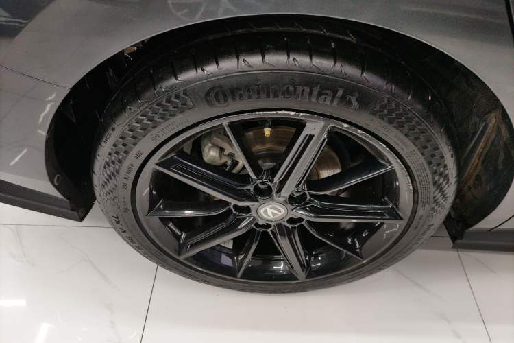 Used Changan UNI-V 2022 1.5T Prestige Version
