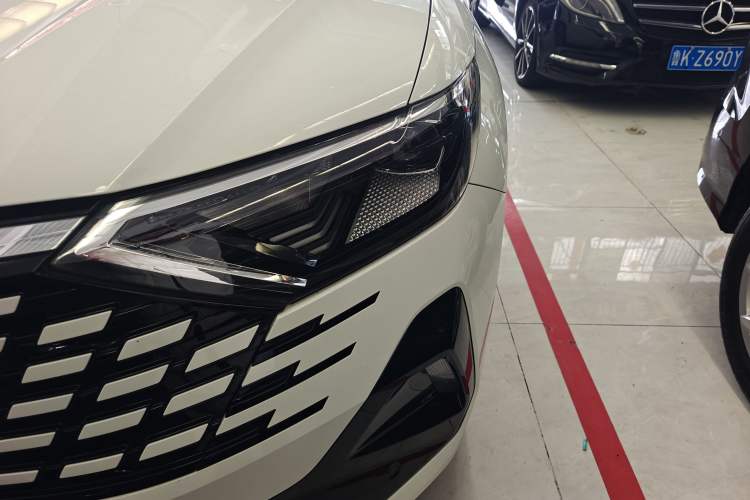 Used Jetta VS7 2024 280TSI Automatic Pioneer Edition
