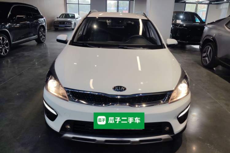 Used Kia KX Cross 2017 1.4L AT GLS
