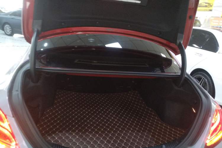 Used Mercedes-Benz C-Class 2018 C 180 L Fashion Edition Sport Version
