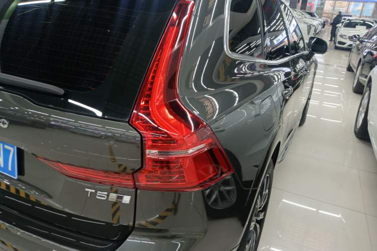 Used Volvo XC60 2020 T5 4x4 Smart Luxury Edition
