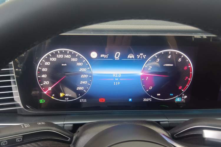 Used Mercedes-Benz GLE 2025 GLE 350 4MATIC Stylish Model
