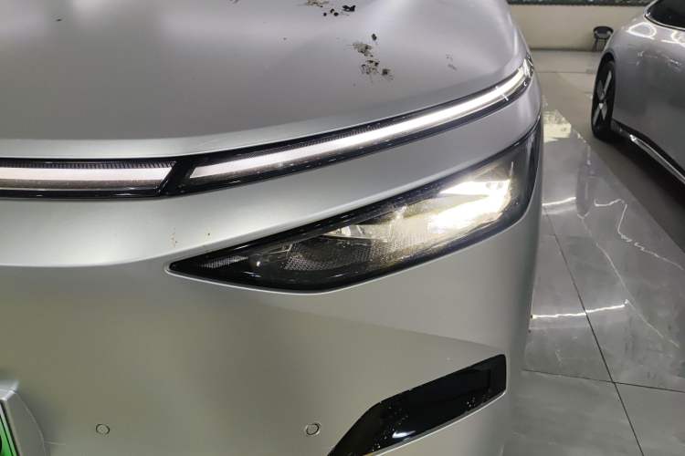 Used XPeng X9 2024 640 All-Wheel Drive High-Performance Max
