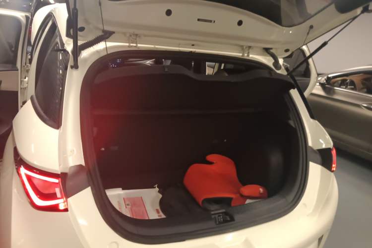 Used BYD Dolphin 2023 420 km Free Version
