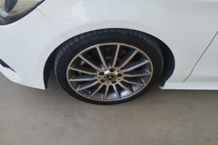 Used Mercedes-Benz CLA 2018 CLA 220 4MATIC
