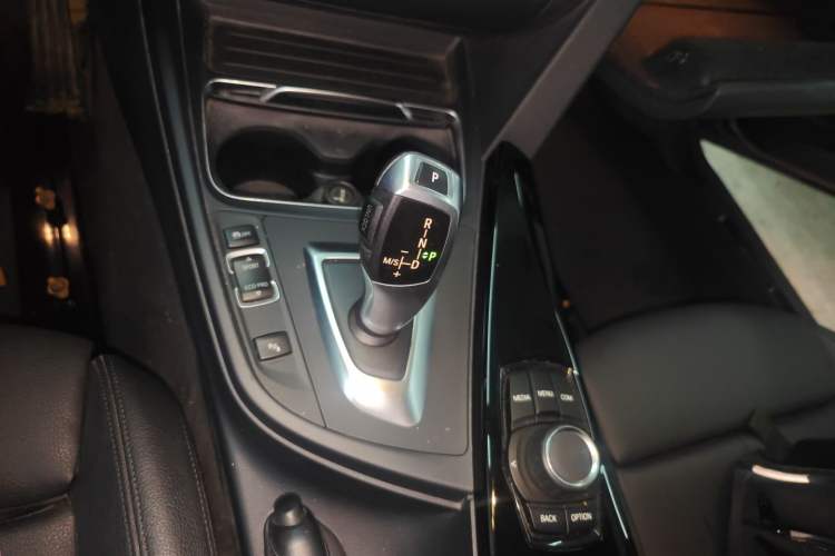 Used BMW 3 Series 2018 318Li
