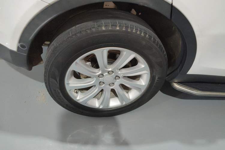 Used Land Rover Discovery Sport 2019 240 PS PURE Edition China V Standard
