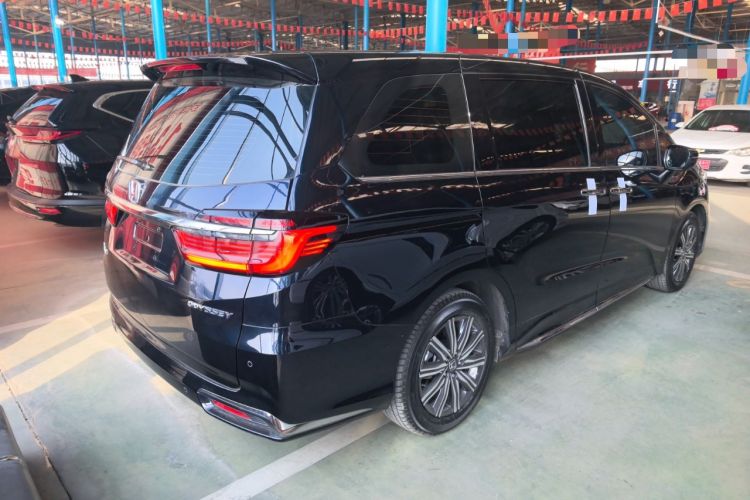 Used Honda Odyssey 2024 2.0L eHEV Sharp & Enjoy Edition
