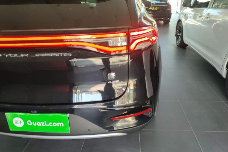 Used BYD Tang New Energy 2022 EV 635 km All-Wheel-Drive Flagship Model