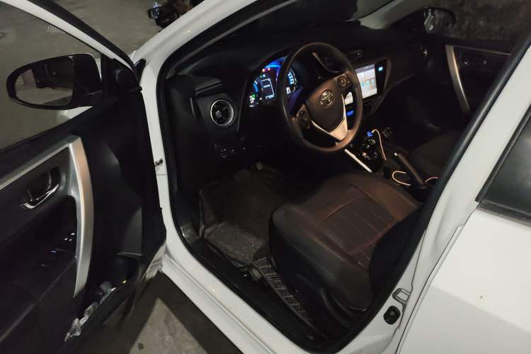 Used Toyota Corolla 2017 Revised Dual-Motor 1.8L E-CVT Pioneer Edition