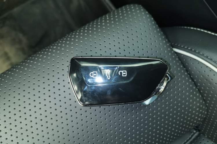 Used Volkswagen Magotan 2024 380TSI DSG Ultimate Edition
