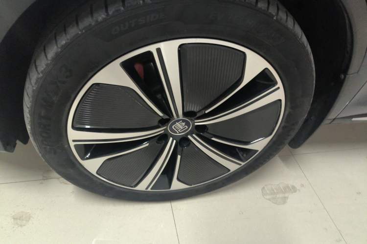 Used BYD Tang New Energy 2022 DM-p 215 km All-Wheel-Drive Deluxe Model