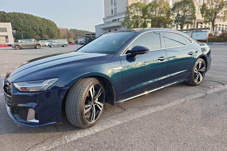 Used Audi A7L 2024 45TFSI quattro S-line Visionary Edition Flow Crystal Package