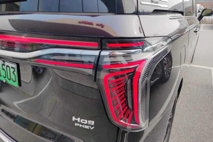 Used Hongqi HQ9 PHEV 2024 2.0T Four-Wheel Drive Luxury Edition