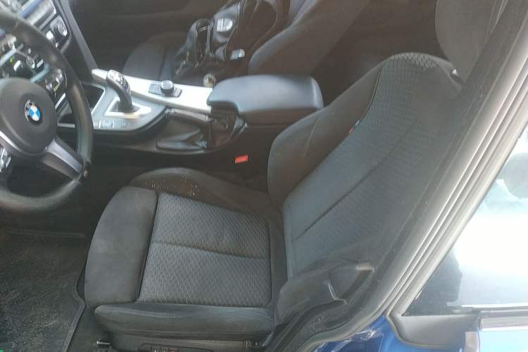 Used BMW 4 Series 2017 425i Gran Coupe Leading Model with M Sport Package
