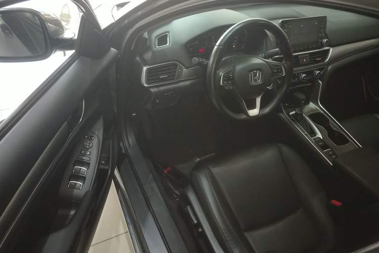 Used Honda Accord 2018 260TURBO Elite Edition China VI
