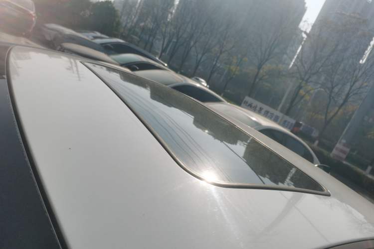 Used Hyundai Elantra 2015 1.6L Automatic Luxury Model