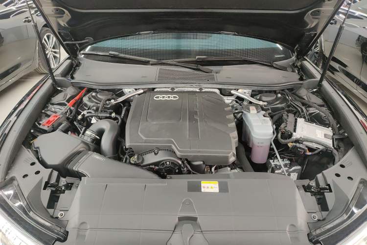 Used Audi A6L 2024 40 TFSI Luxury Prestige Edition
