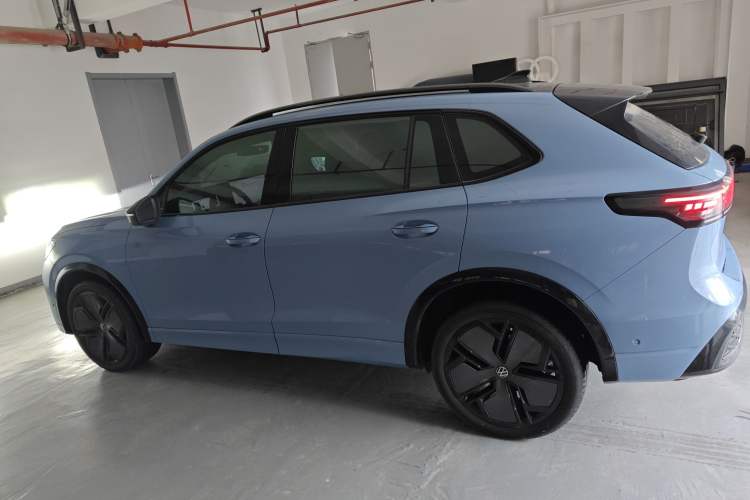 Used Volkswagen Tiguan L 2024 PRO 380TSI Four-Wheel Drive R-Line Prestige Edition
