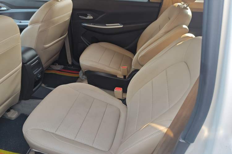 Used Wuling Hongguang 2021 1.5L S Comfort Edition LAR
