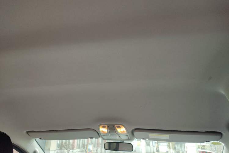 Used JAC Refine M4 2016 2.0L Manual Comfort Edition