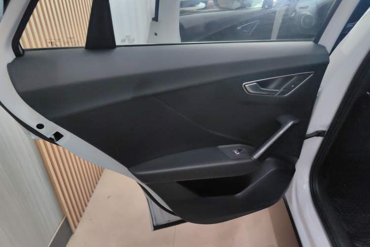 Used Audi Q2L 2021 35 TFSI Fashionable and Elegant Model
