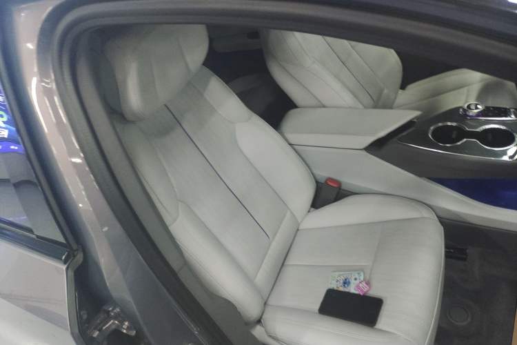 Used Cadillac OPTIQ 2024 Four-Wheel Drive Long-Range Version