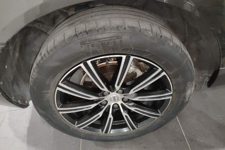 Used Volvo XC60 2019 T5 4x4 Zhiya Luxury Edition China V Standard
