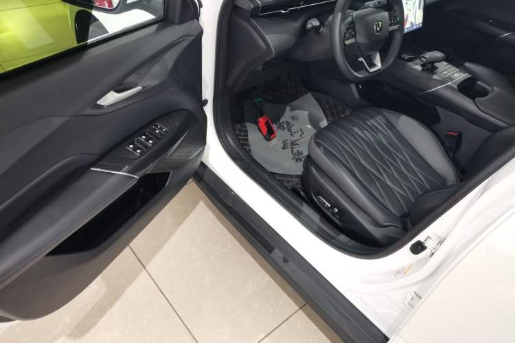 Used Changan Eado 2024 1.5T GDI Automatic Flagship Edition
