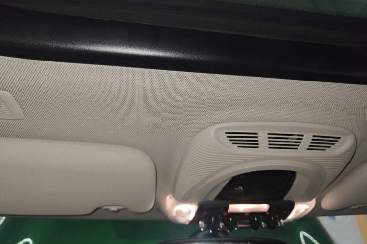 Used  MINI 2022 Updated 2.0T COOPER S Classic Edition
