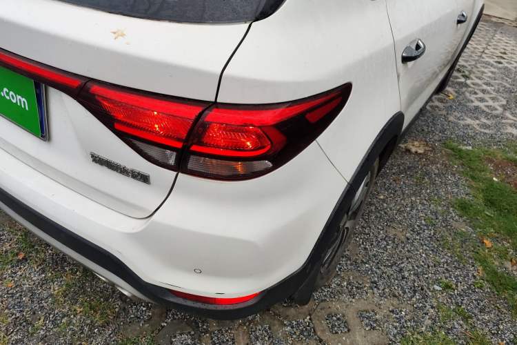 Used Kia KX Cross 2017 1.4L AT GLS