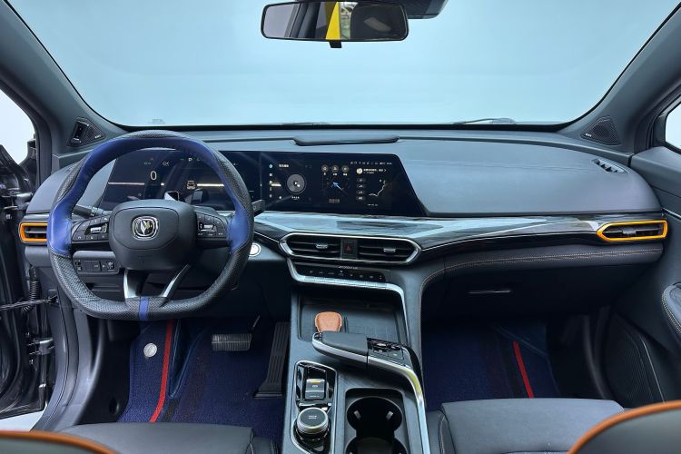 Used Changan UNI-T 2022 1.5T Sport Edition Flagship Version
