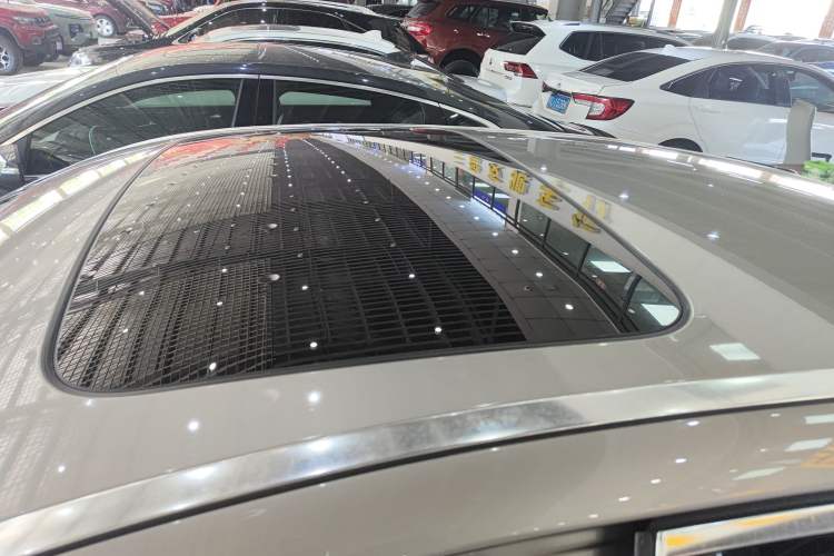 Used BMW 5 Series 2014 535Li Leading Model