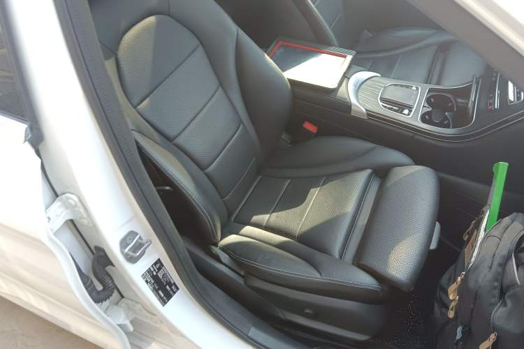 Used Mercedes-Benz C-Class 2020 Restyled C 200 L Fashion Edition Sport Version
