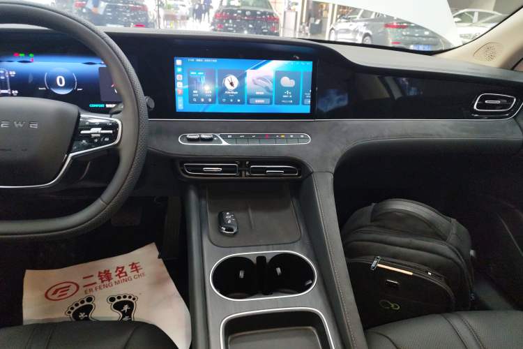 Used Roewe D7 2025 DMH 125km World Champion Excellence Edition
