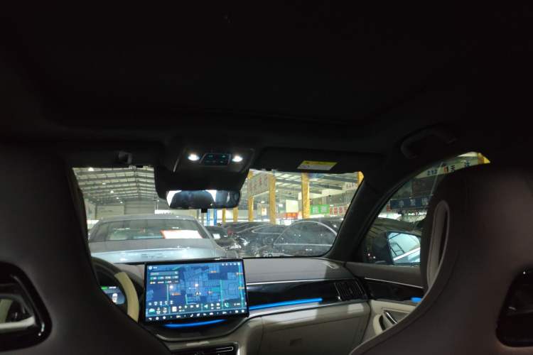 Used BYD Song PLUS New Energy 2025 EV Intelligent Driving Version 520km Premium Model
