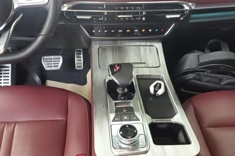 Used JETOUR X70 PRO 2023 1.6T DCT Enjoy PRO 5-Seater