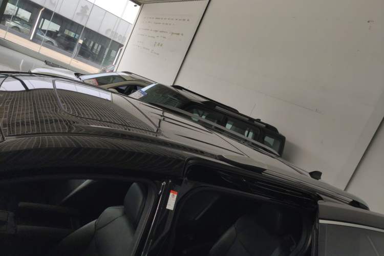 Used Toyota Granvia 2024 2.5L Hybrid Prestige PLUS Edition
