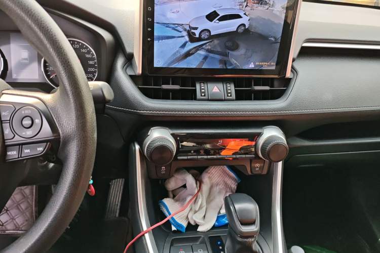 Used Toyota RAV4 2022 2.0L CVT Two-Wheel Drive Urban Edition