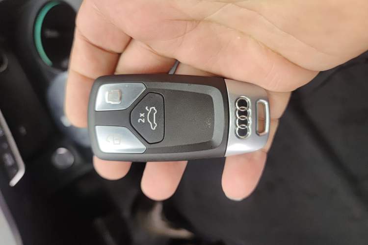 Used Audi A4L 2020 40 TFSI Fashion Dynamic Model