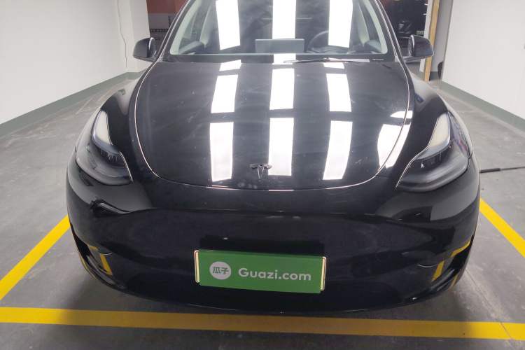 Used Tesla Model Y 2023 Rear-Wheel-Drive Version
