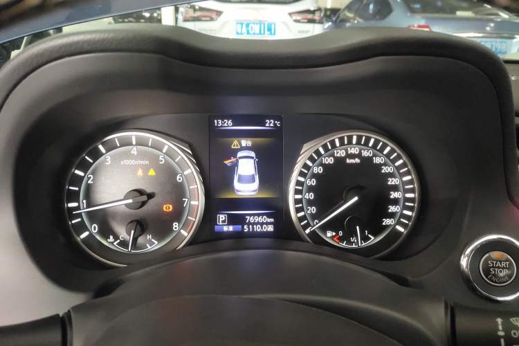 Used Infiniti Q50L 2018 2.0T Enjoyment Version China VI Standard
