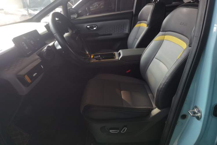 Used AION Y 2022 70 Intelligent Edition Lithium Iron Phosphate
